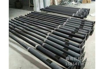太原監控桿之八棱監控桿安裝時(shí)需要注意什么？