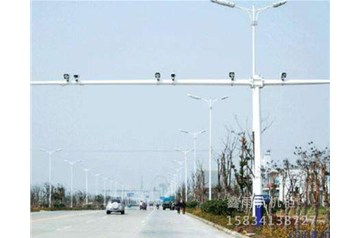 山西監控桿在安裝的時(shí)候有哪些需要注意的？鑫雨杭電器
